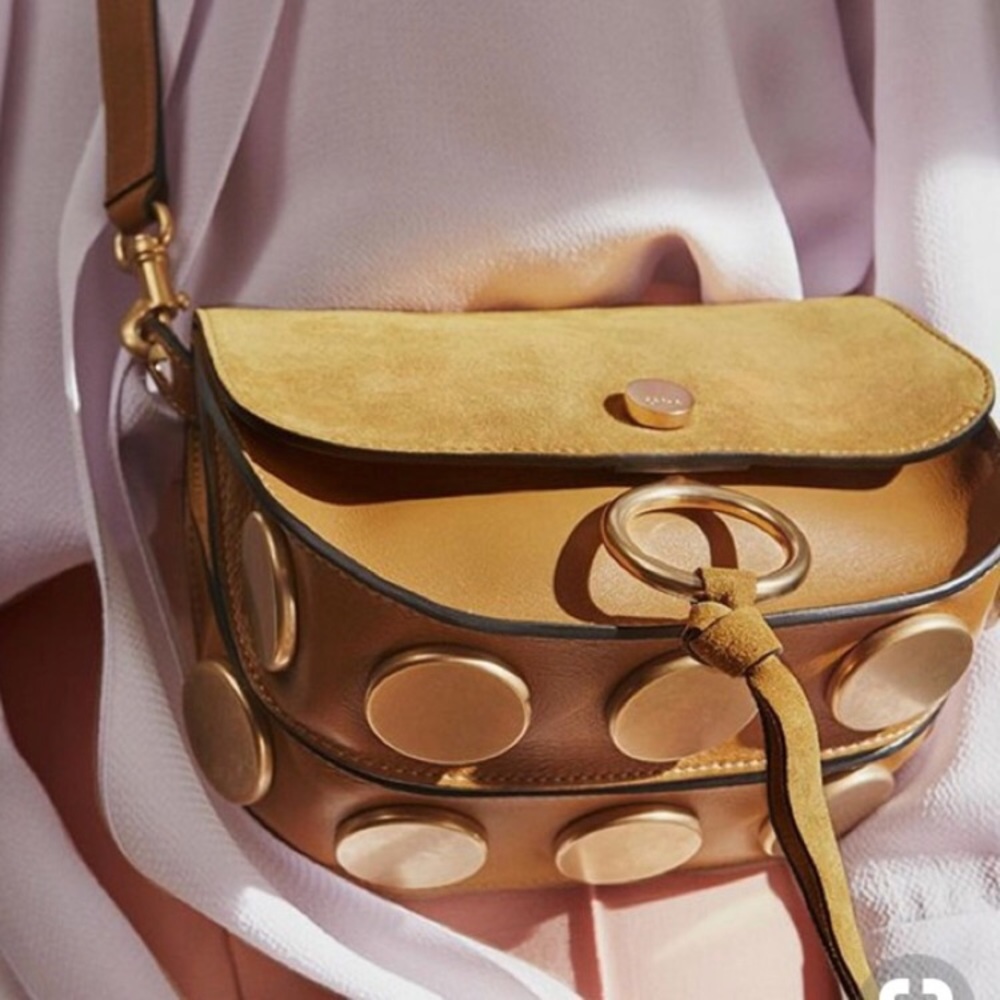 ***SOLD LOCALLY***Chloe Kurtis